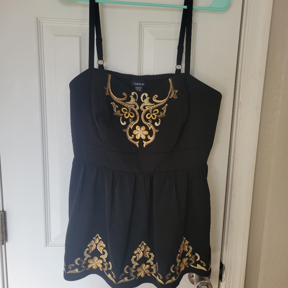 Torrid top